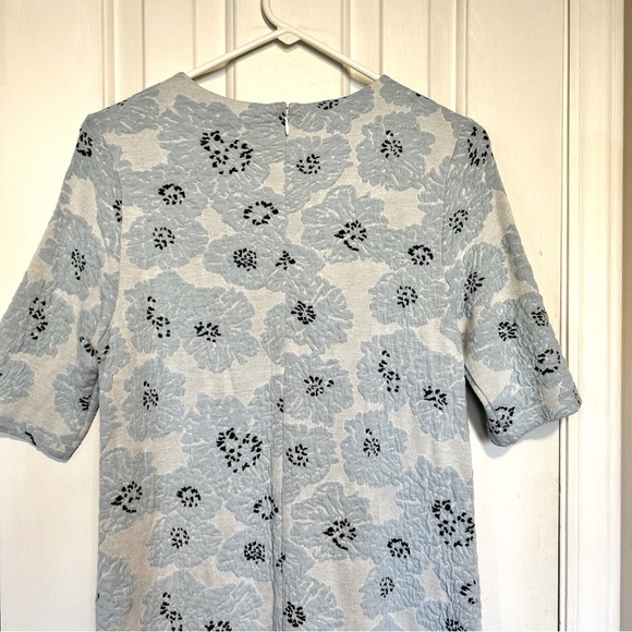 Tyler Boe Short Sleeve Blue Floral Dress with Pockets | Size Medium - Picture 9 of 13